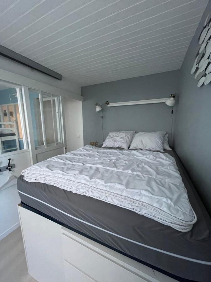 Cosy Apartment In The Center Of La Flotte Exterior foto